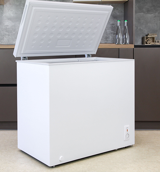 Chest freezer